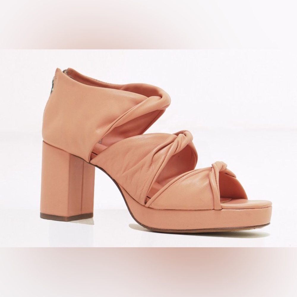 Samantha Pleet Pink peach Leather Tabernacle Platform sz 7